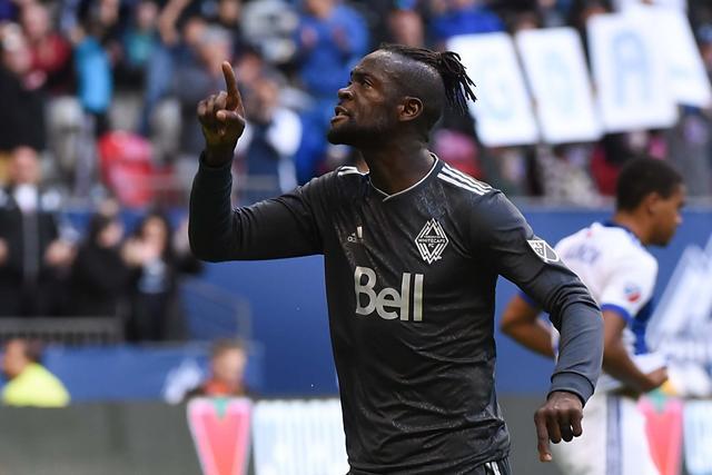 本赛季热刺与曼联曼城交手3次，库卢1人独造4球