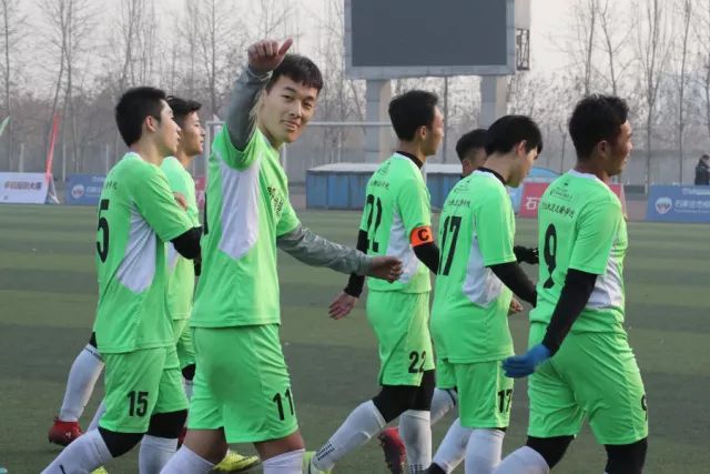 苏群建议重新启用王哲林：他打亚洲球队是一绝